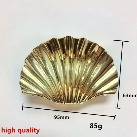 Gold Shell Hair Claws Hairwear for Women - Picture 2 of 3